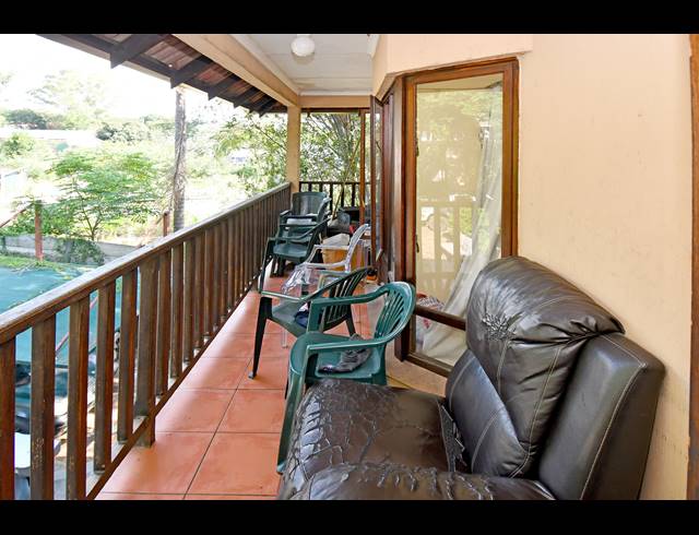 12 BEDROOM HOUSE FOR SALE IN FERNDALE